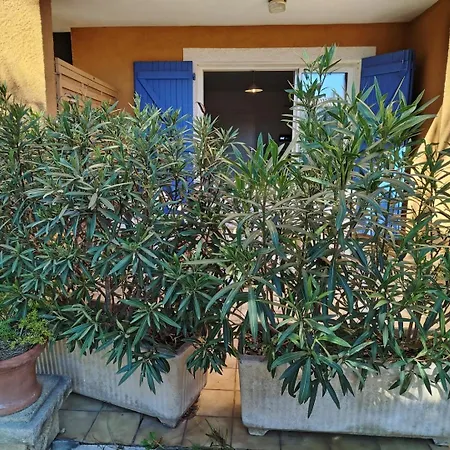 T2 En Rez De Chaussee Avec Terrasse - 5 Couchages - 5riche23 *