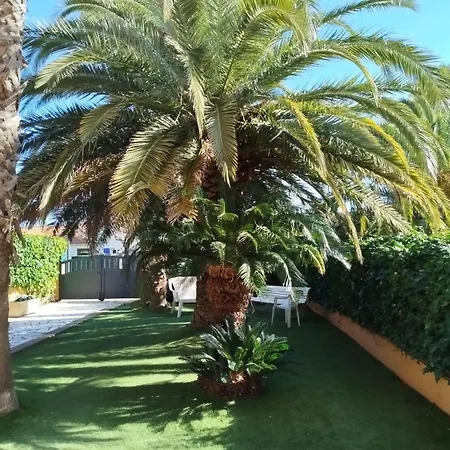 Villa T2 En Rez De Chaussee Avec Terrasse - 5 Couchages - 5riche23