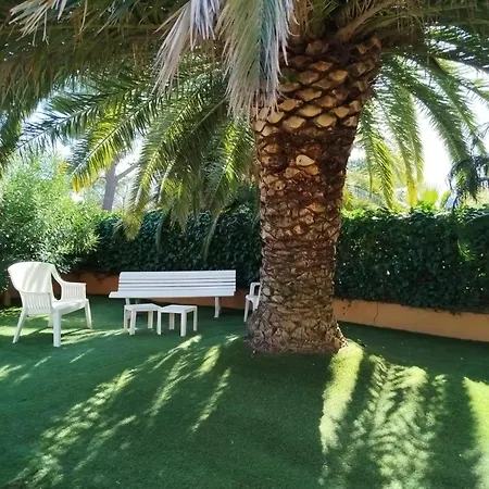 T2 En Rez De Chaussee Avec Terrasse - 5 Couchages - 5riche23 Villa *
